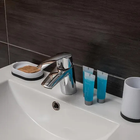 Krzyzowki Comfort By Bookinghost Lägenhet