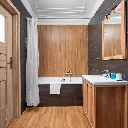 Krzyzowki Comfort By Bookinghost